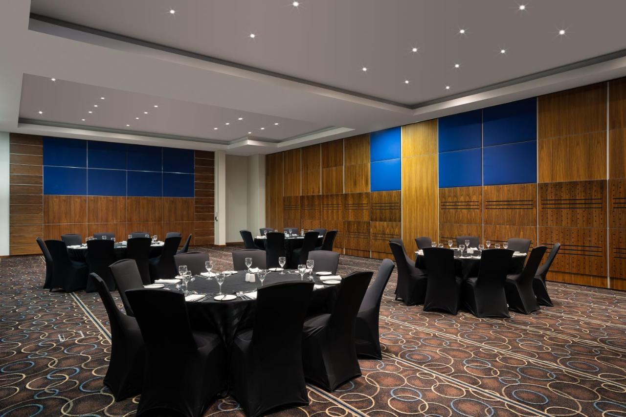 Premier Hotel Мидранд Екстериор снимка