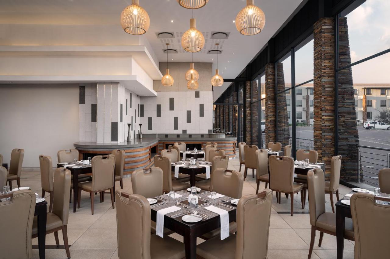 Premier Hotel Мидранд Екстериор снимка
