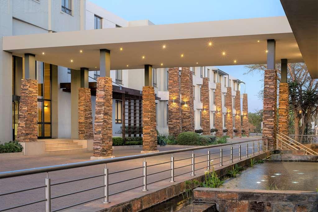Premier Hotel Мидранд Екстериор снимка