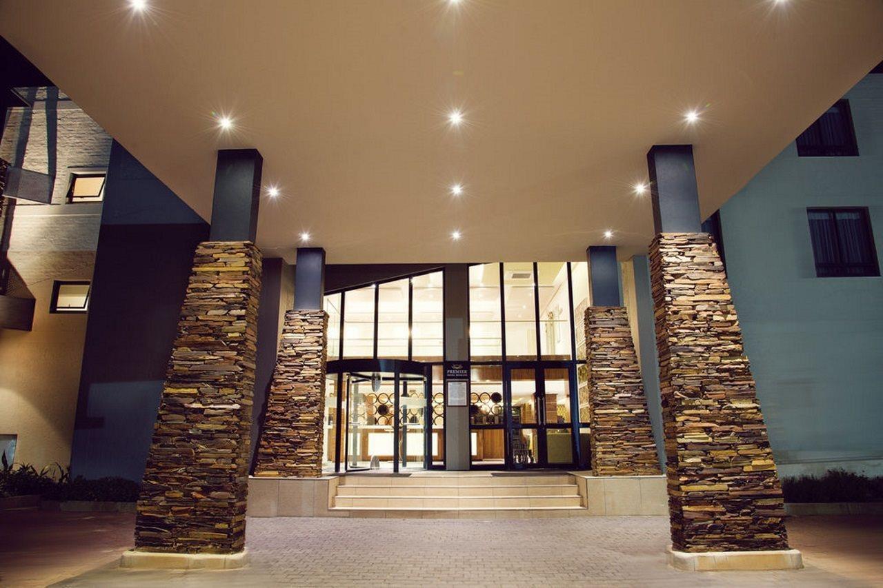 Premier Hotel Мидранд Екстериор снимка