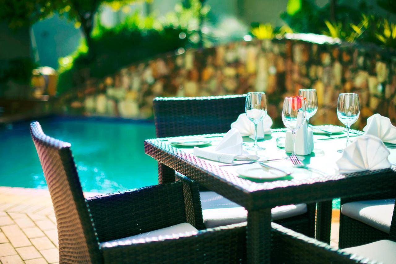 Premier Hotel Мидранд Екстериор снимка